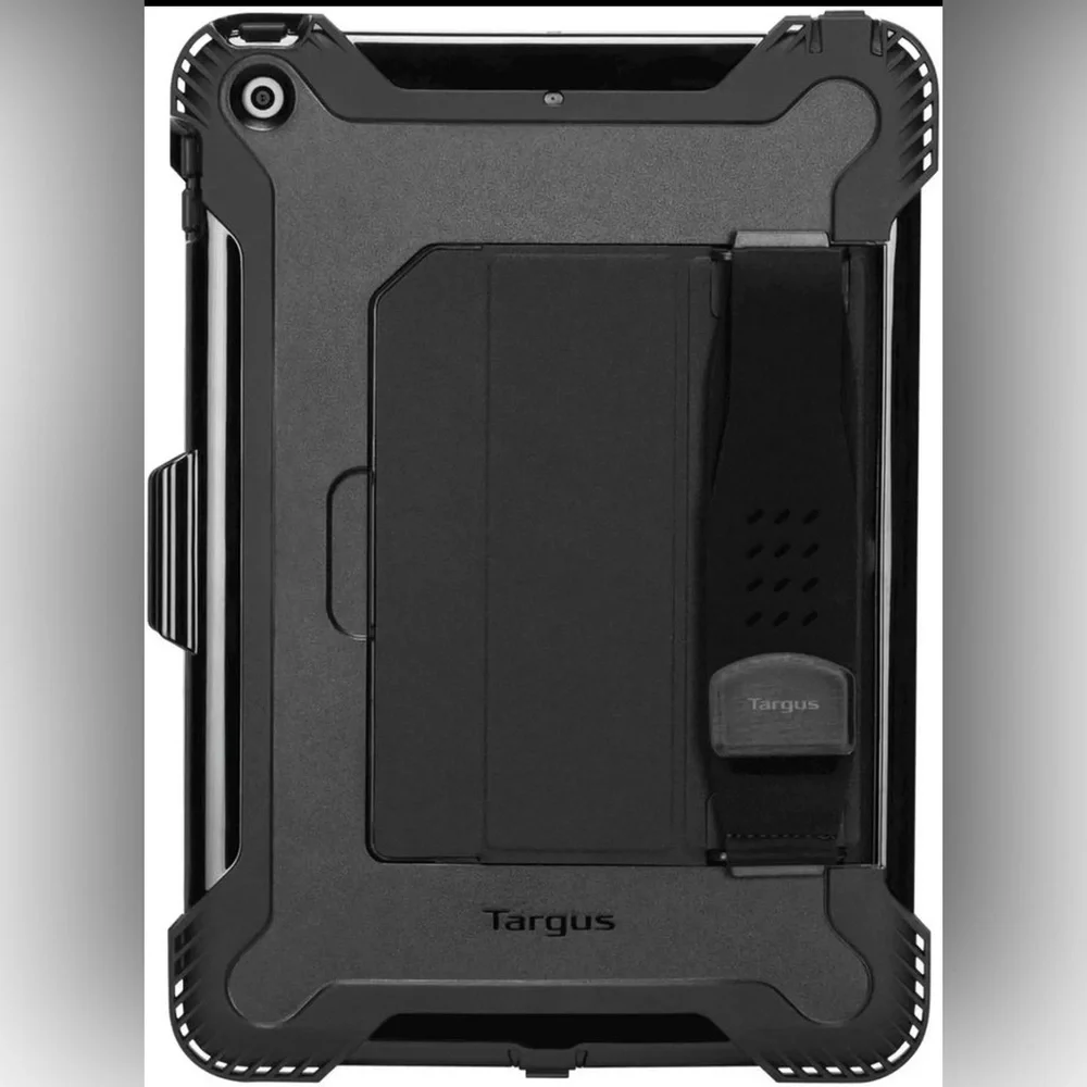 NWT Targus SafePort Rugged Case for iPad (9th, 8th, 7th gen.) Black, 10.2-inch